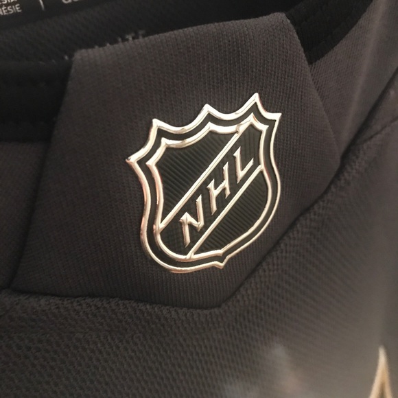 Vegas Golden Knights Mark Stone Jersey *AUTHENTIC* - Picture 5 of 9